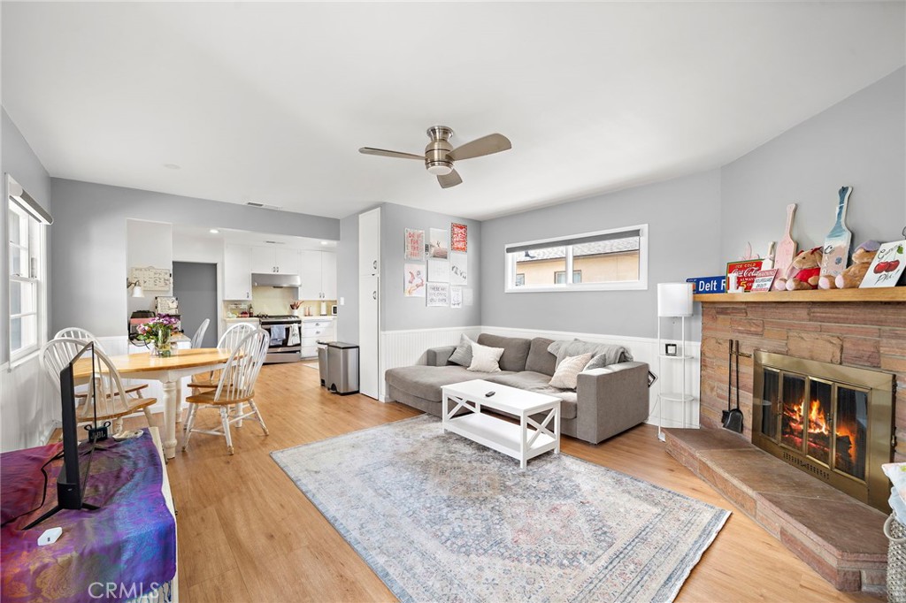834 N Grand Street
