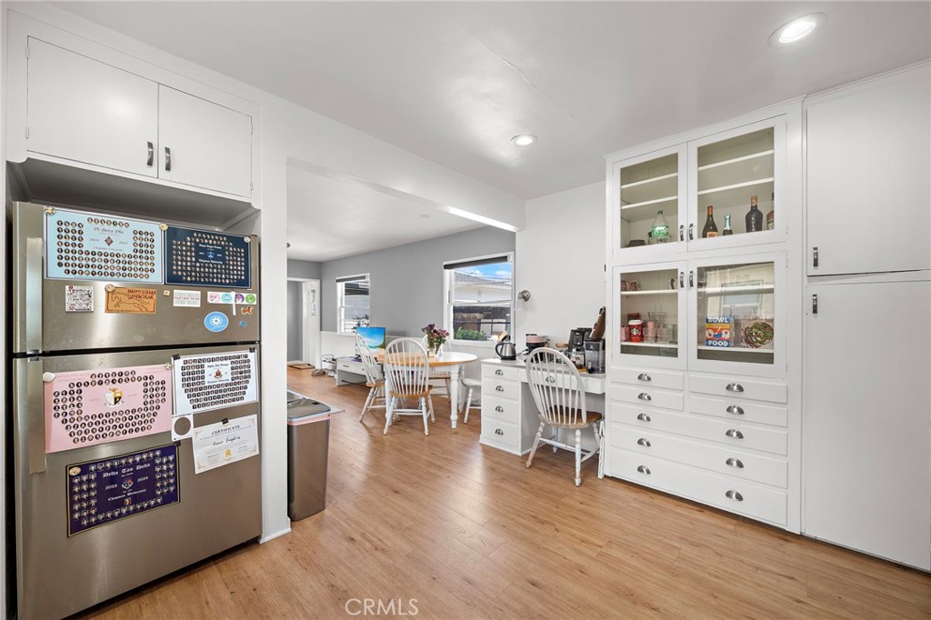 834 N Grand Street