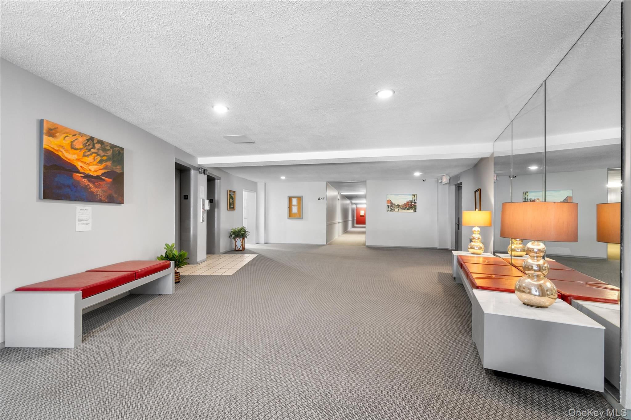 1 Lakeview Drive Unit: 1P