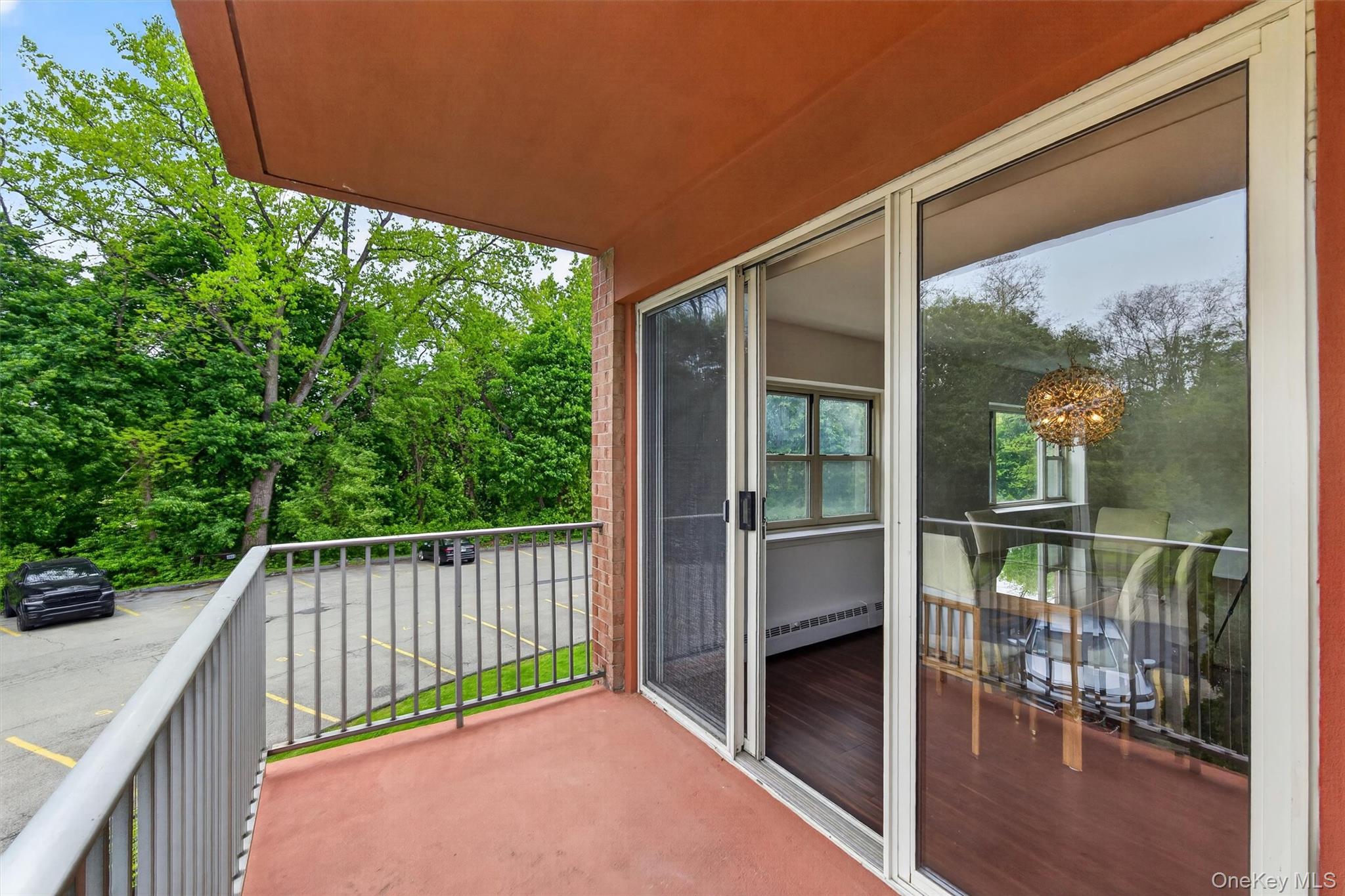 1 Lakeview Drive Unit: 1P