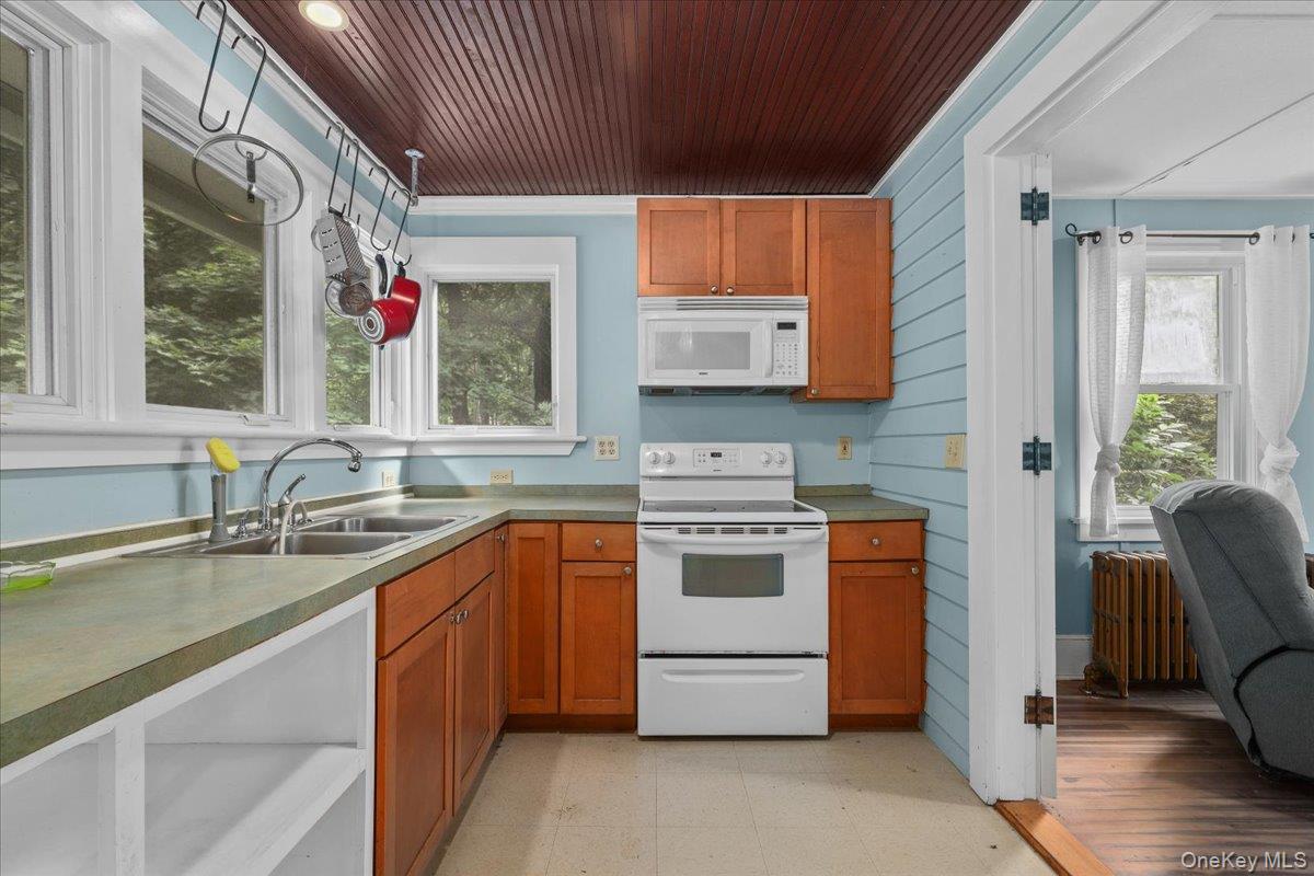 123-179 Sisters Hill Road