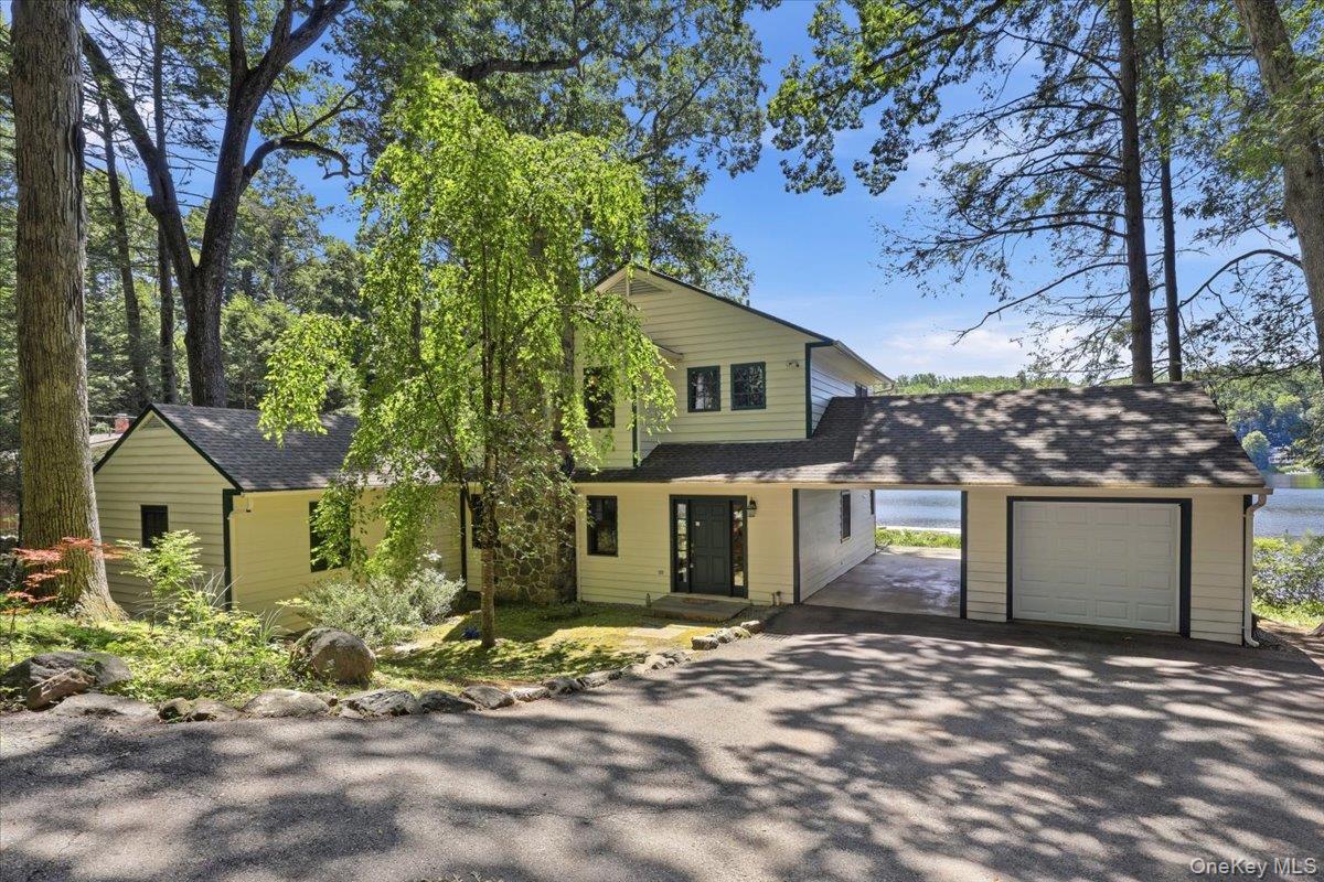 56 Twin Lakes Road