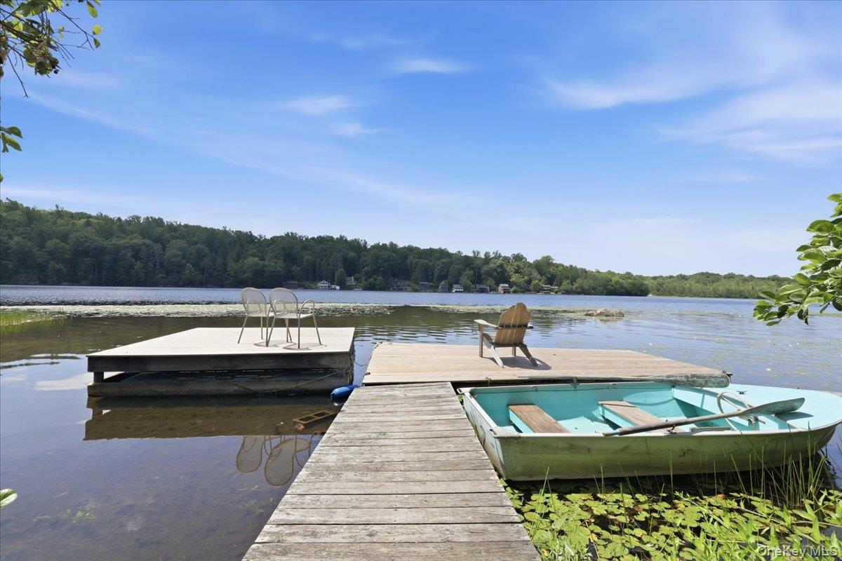 56 Twin Lakes Road
