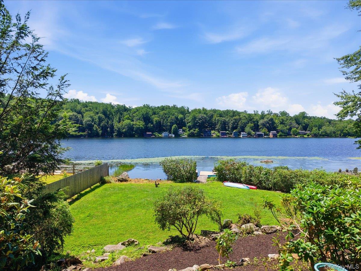 56 Twin Lakes Road