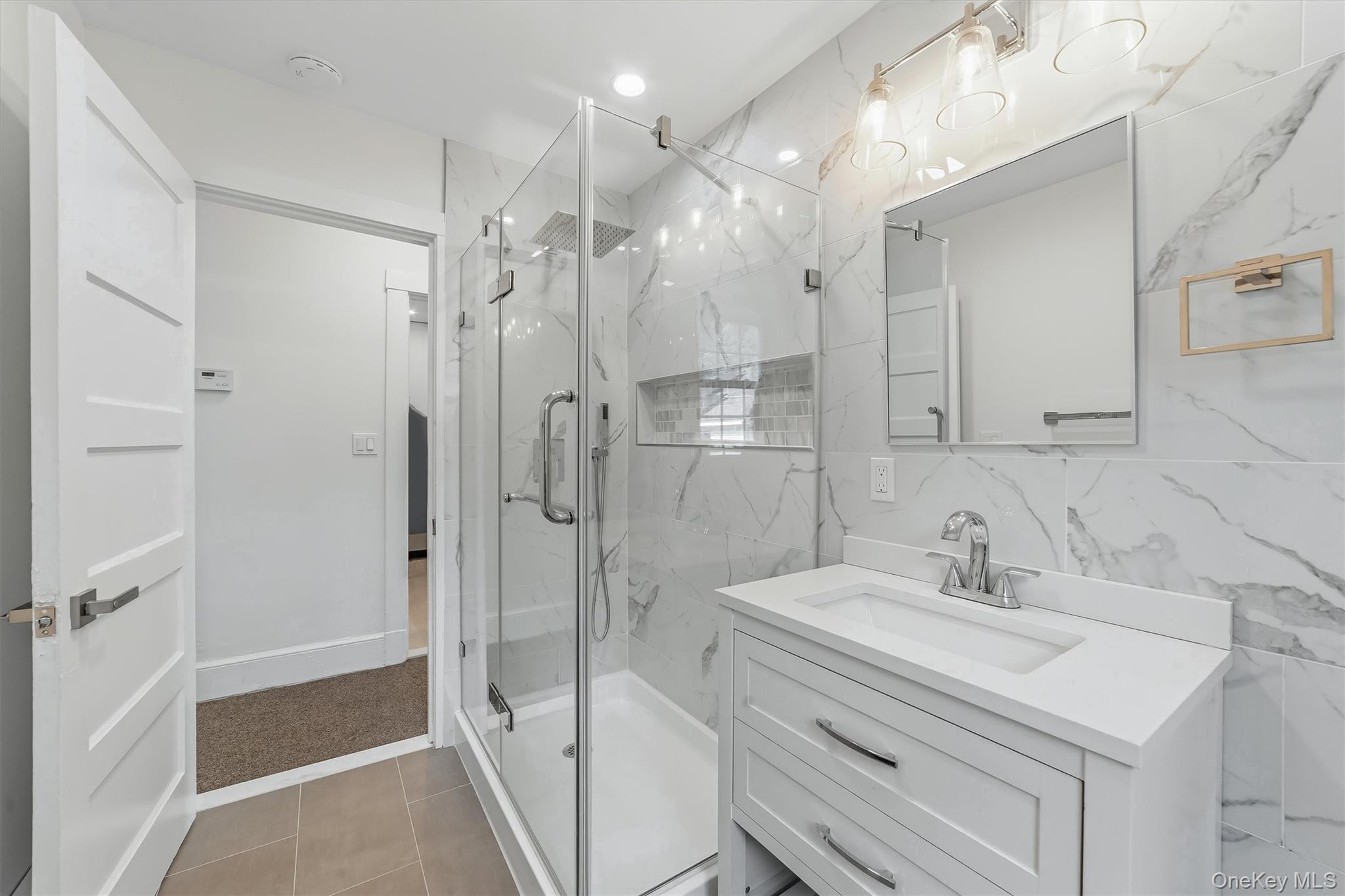 6 North Street Unit: 2