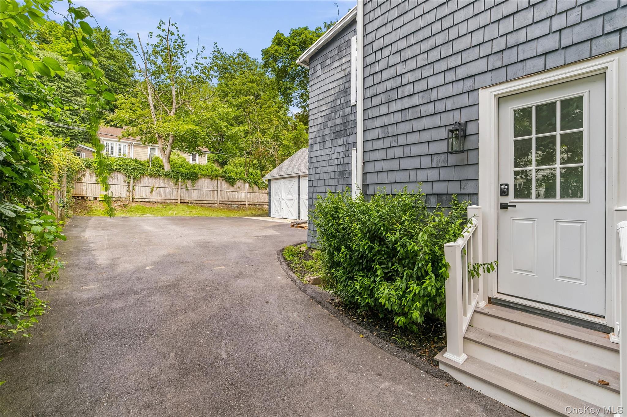 6 North Street Unit: 2