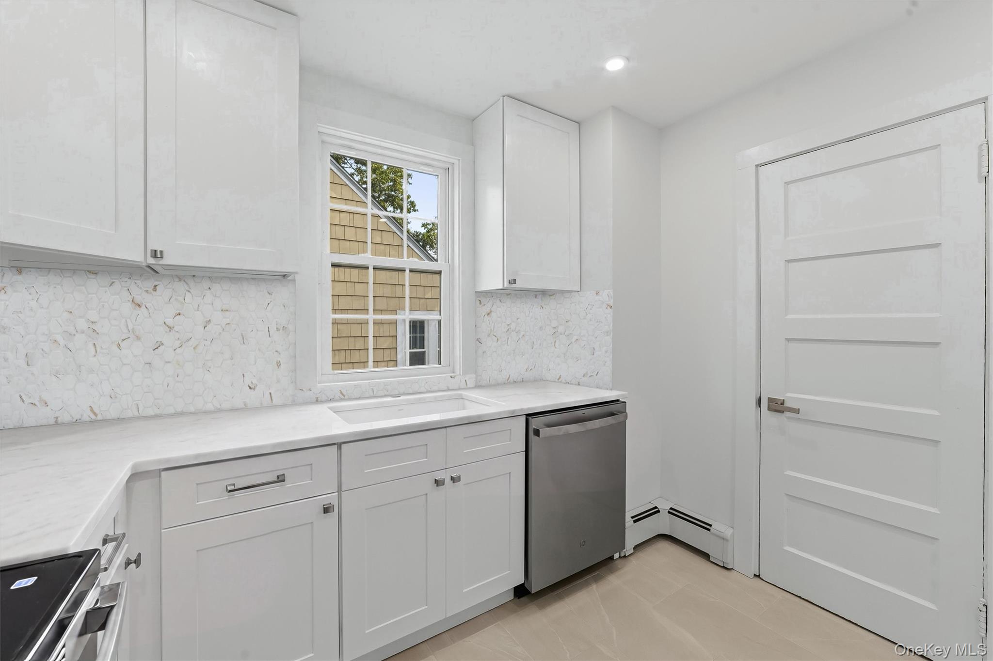 6 North Street Unit: 2