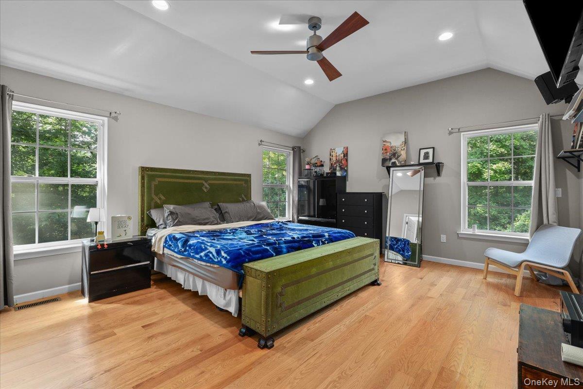 39 New Hill Road