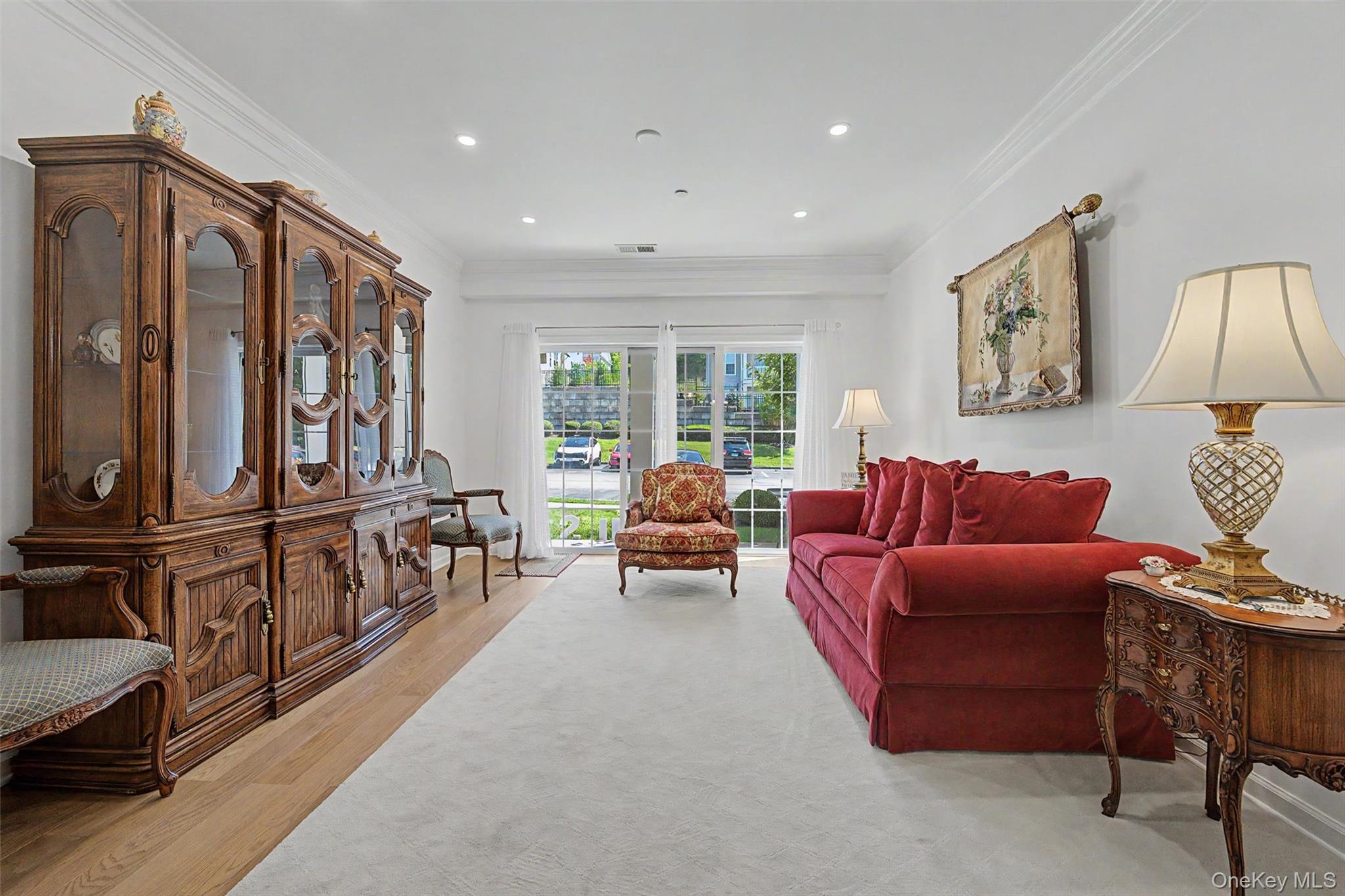 2806 Bennington Drive