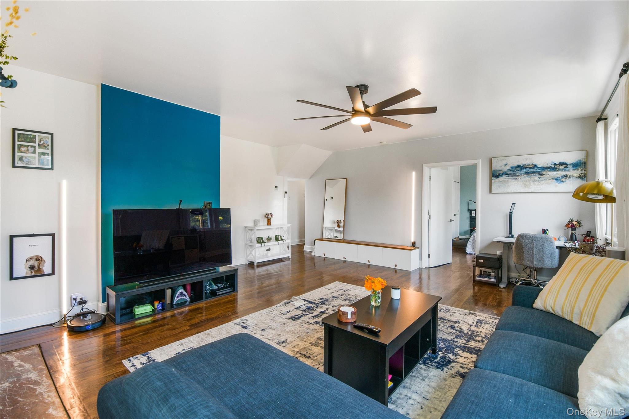 1 Bayview Avenue