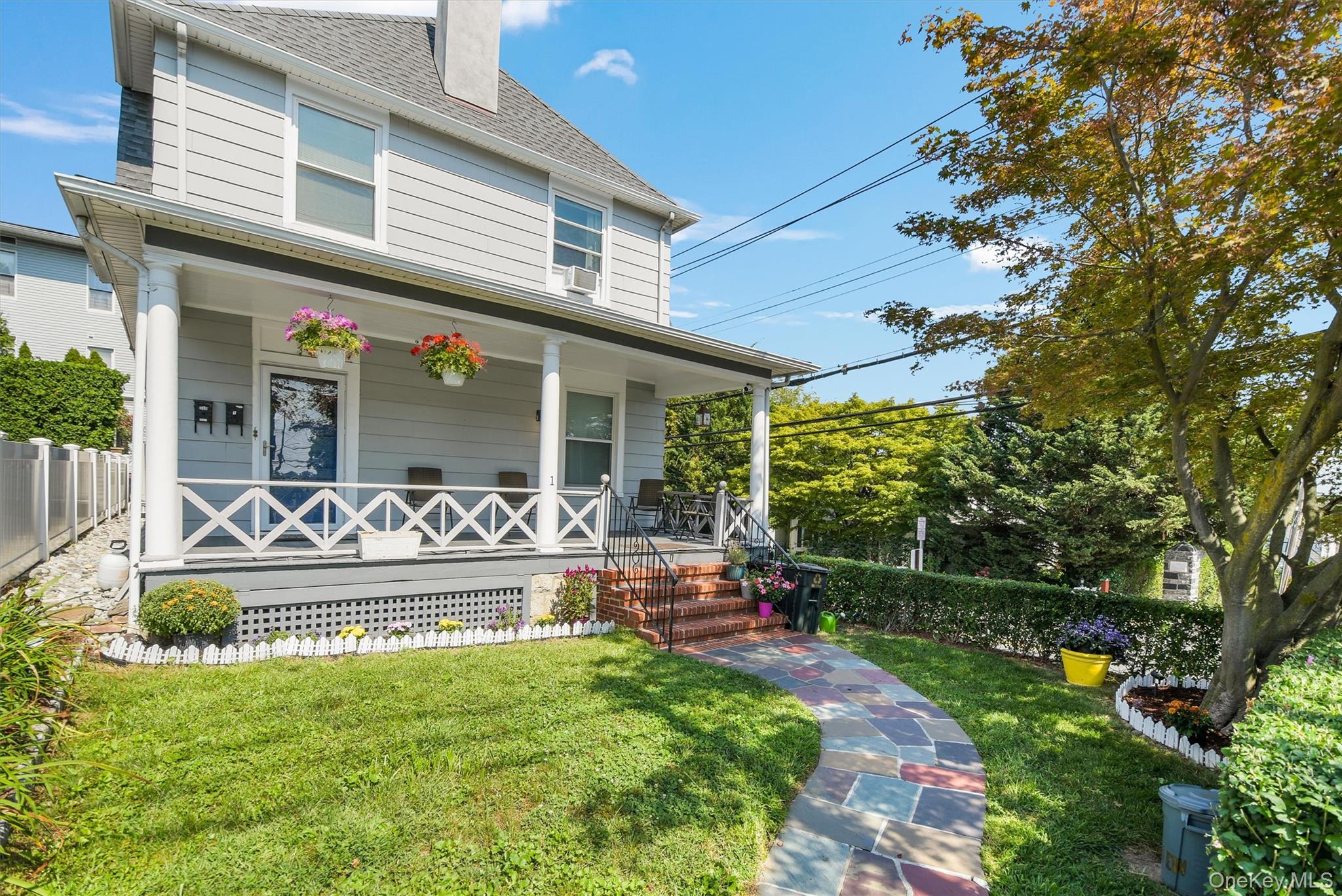 1 Bayview Avenue