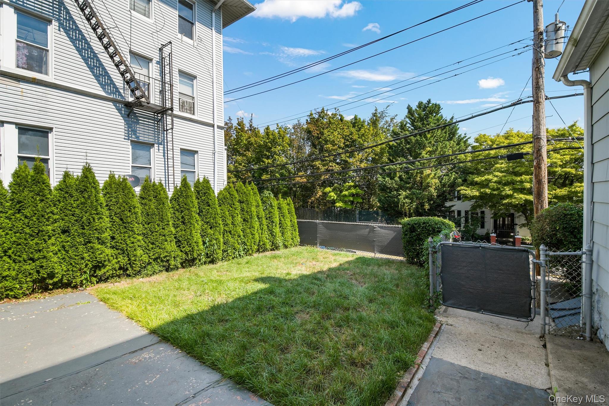 1 Bayview Avenue