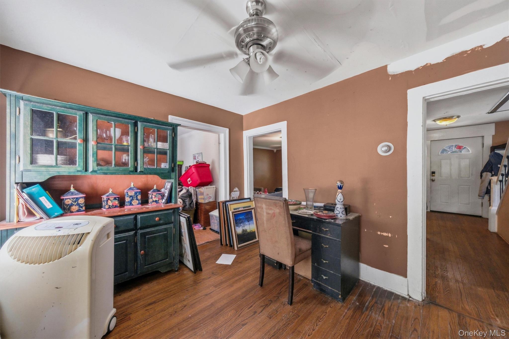 10 Dutchess Avenue