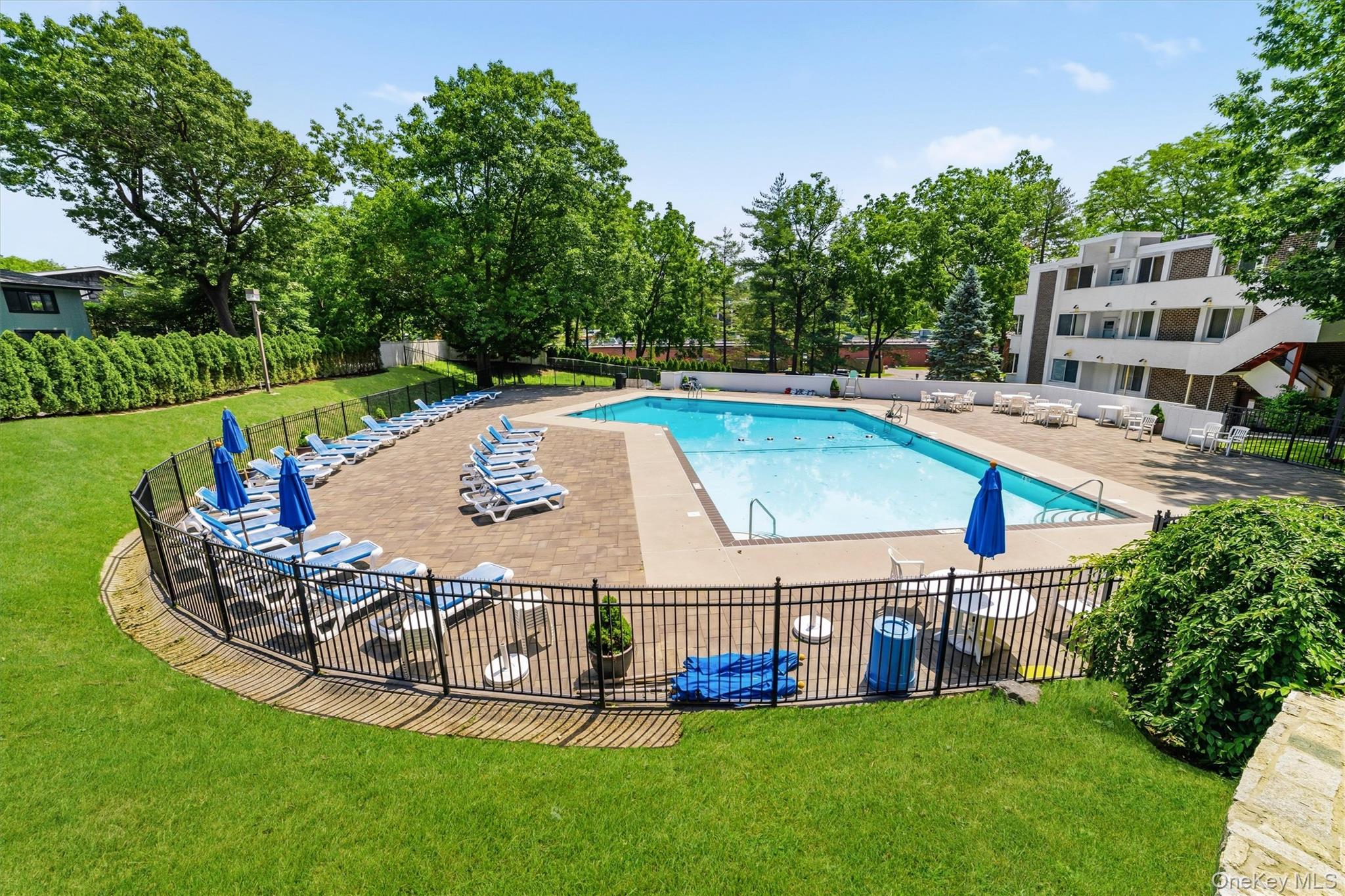 321 Tallwood Drive