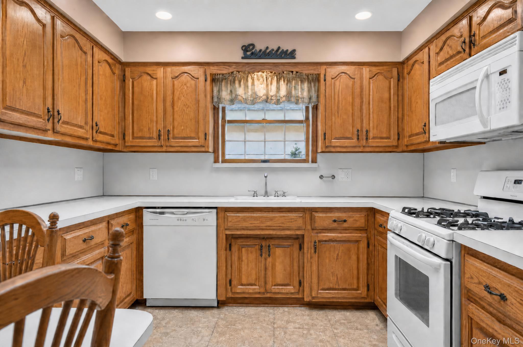 956 Annadale Road