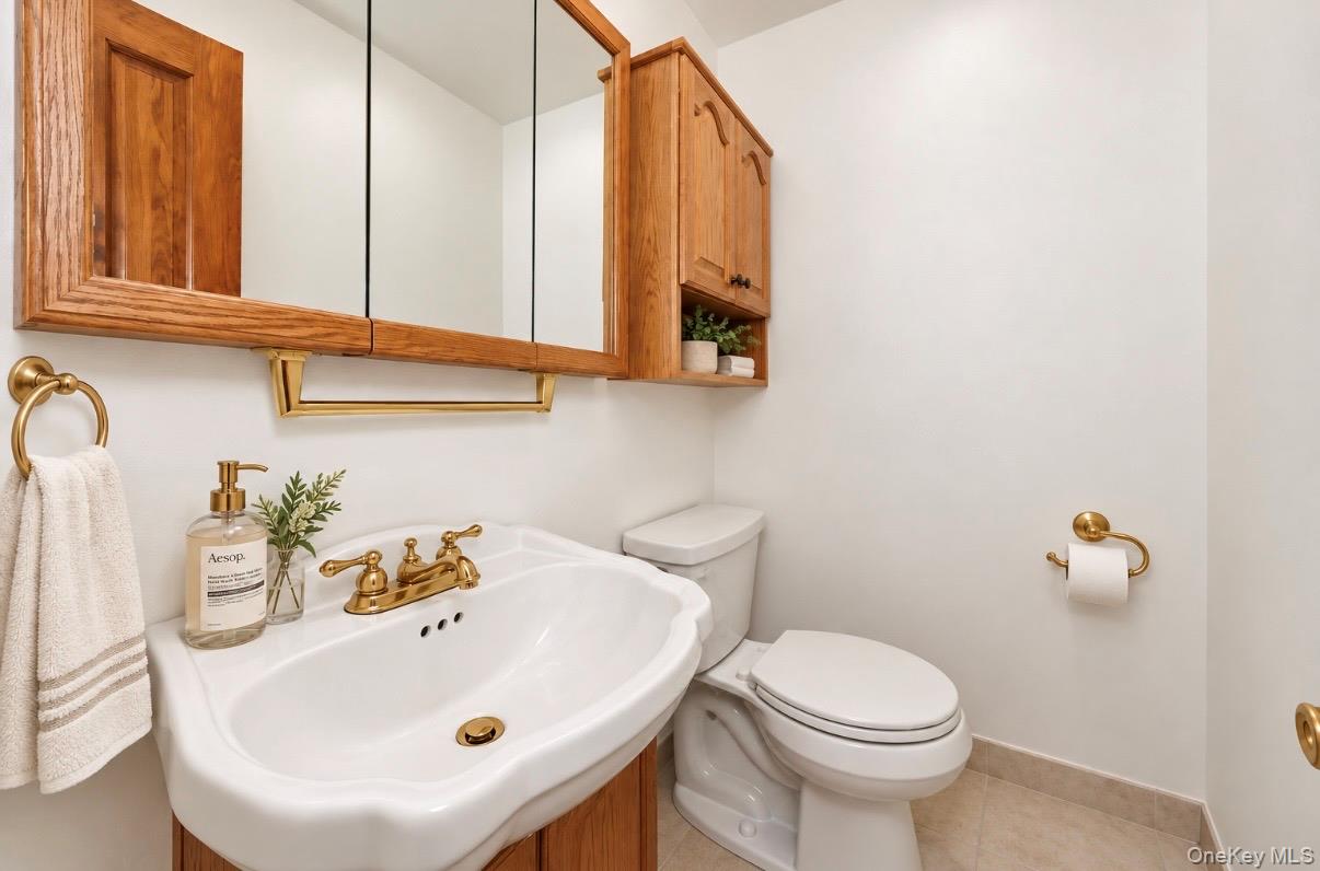 633 Oscawana Lake Road Unit: 1