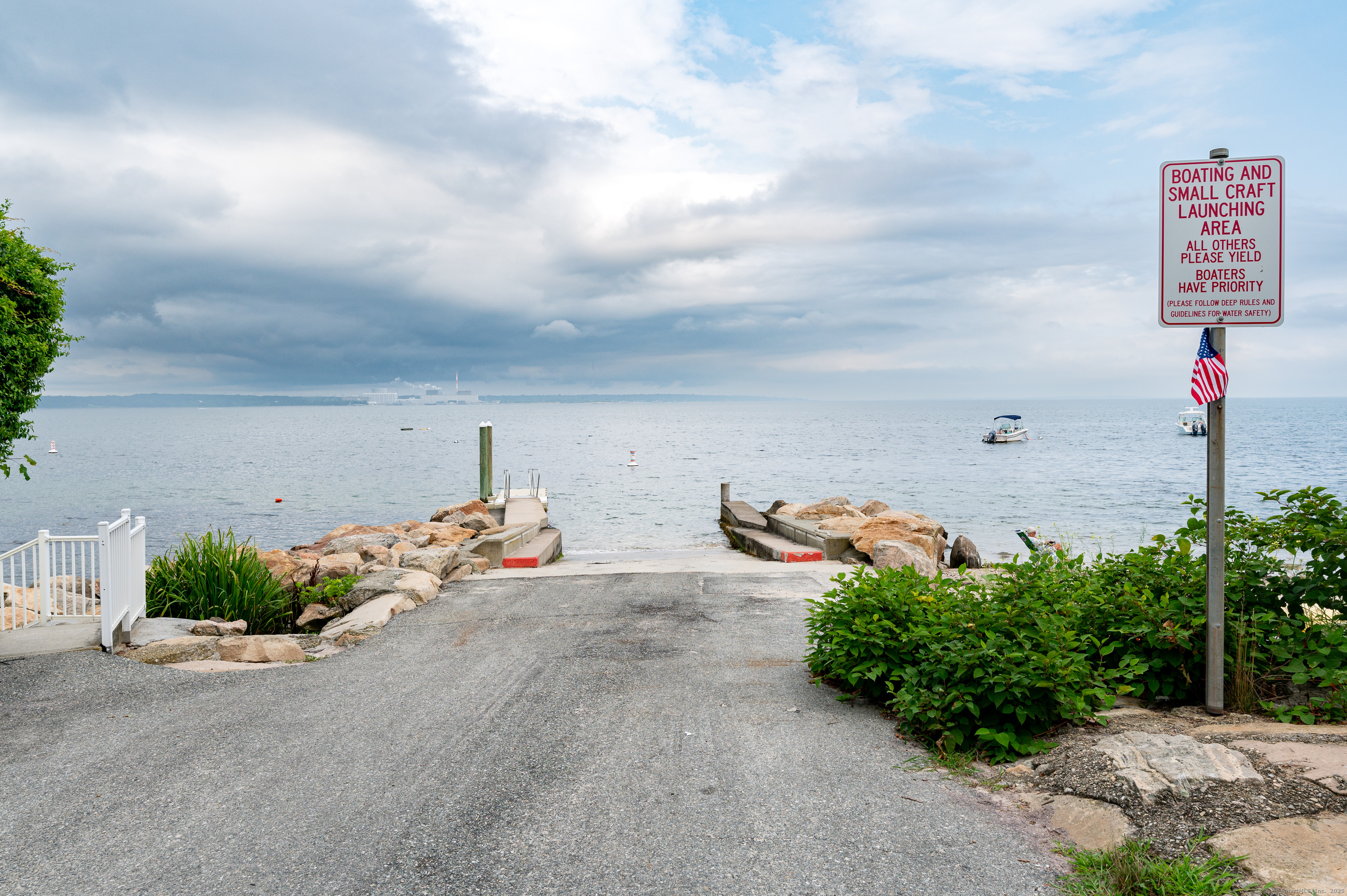 24 Sea Crest Avenue