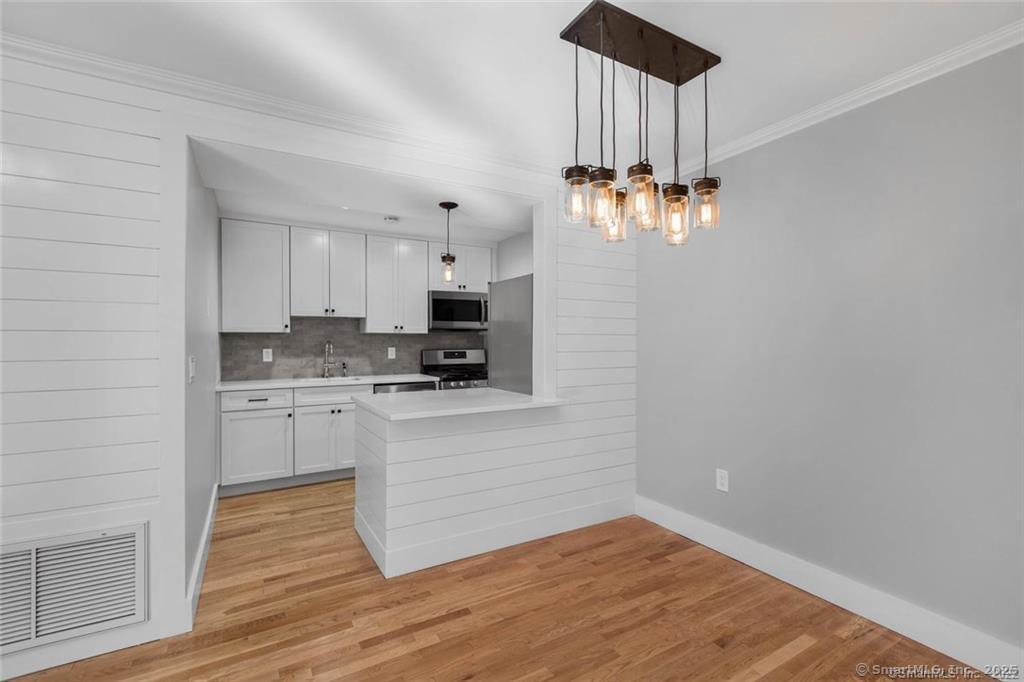 5 Apricot Lane 5