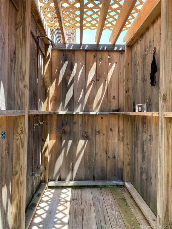 37 Attawan Avenue