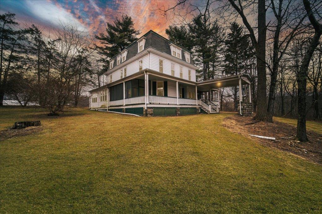 135 Sisters Hill Road