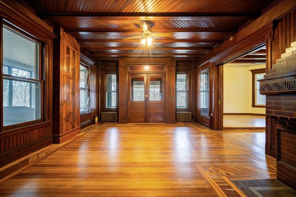 135 Sisters Hill Road