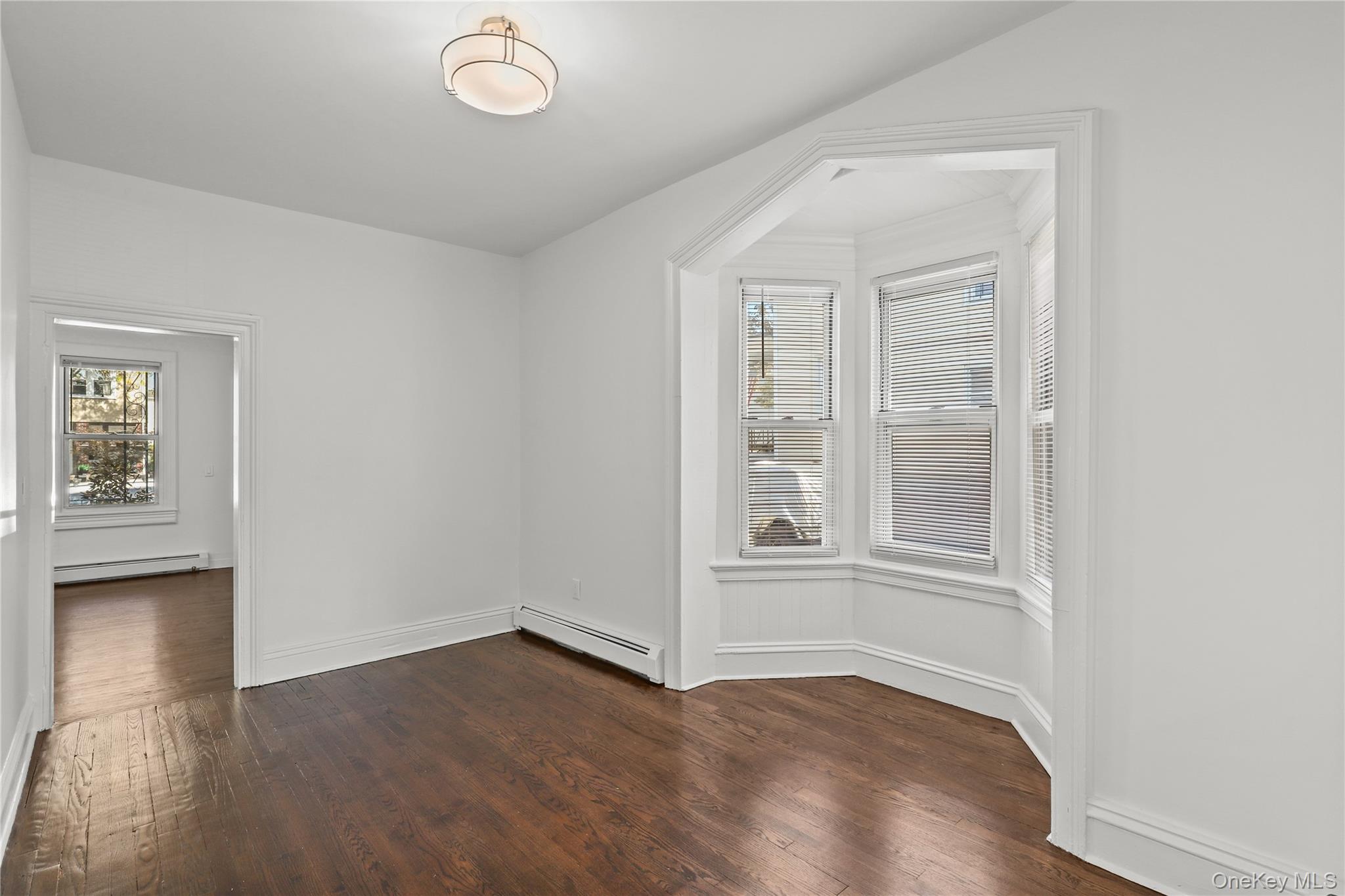 148 Beekman Avenue Unit: Unit #1