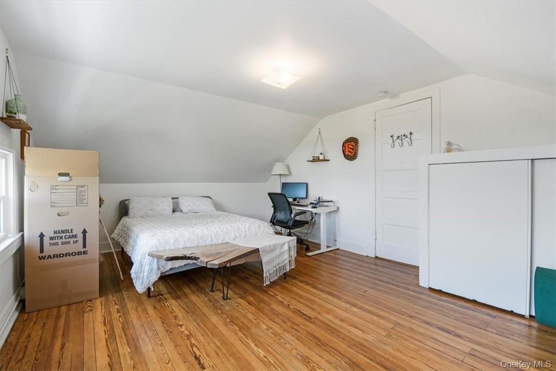 1 Bayview Avenue Unit: 2