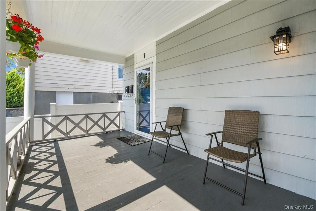 1 Bayview Avenue Unit: 2