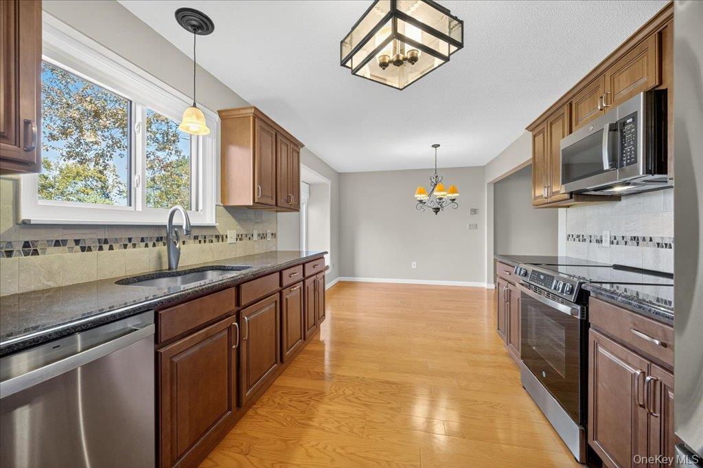 523 Heritage Hills Unit: B