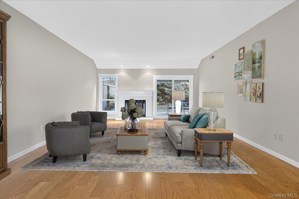 523 Heritage Hills Unit: B