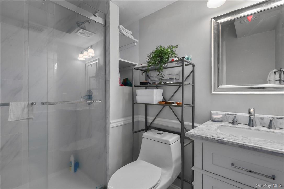 208 Harris Road Unit: EB3