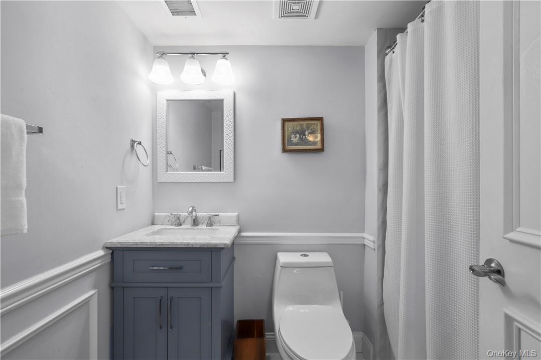 208 Harris Road Unit: EB3