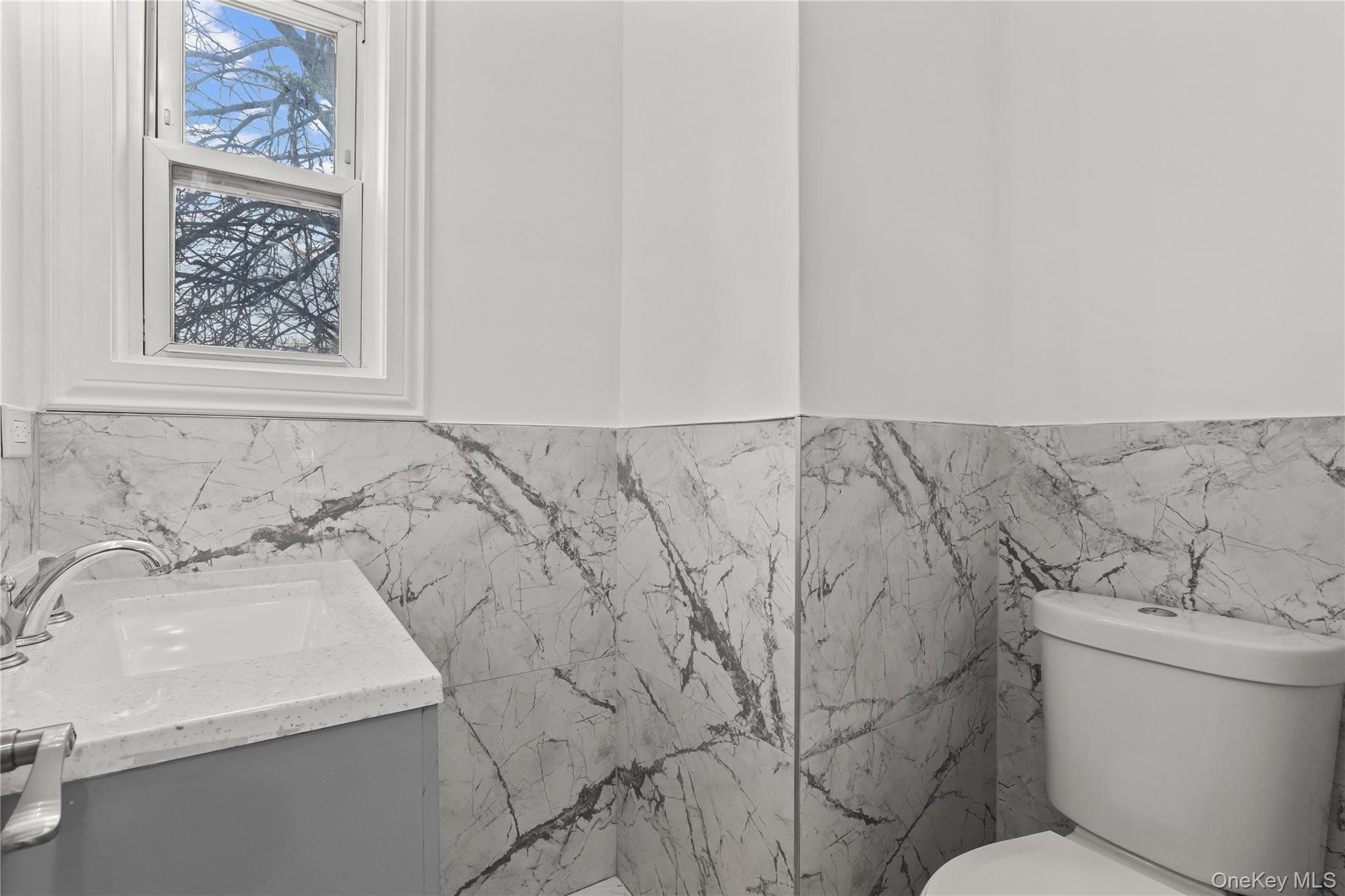 1631 Paulding Avenue