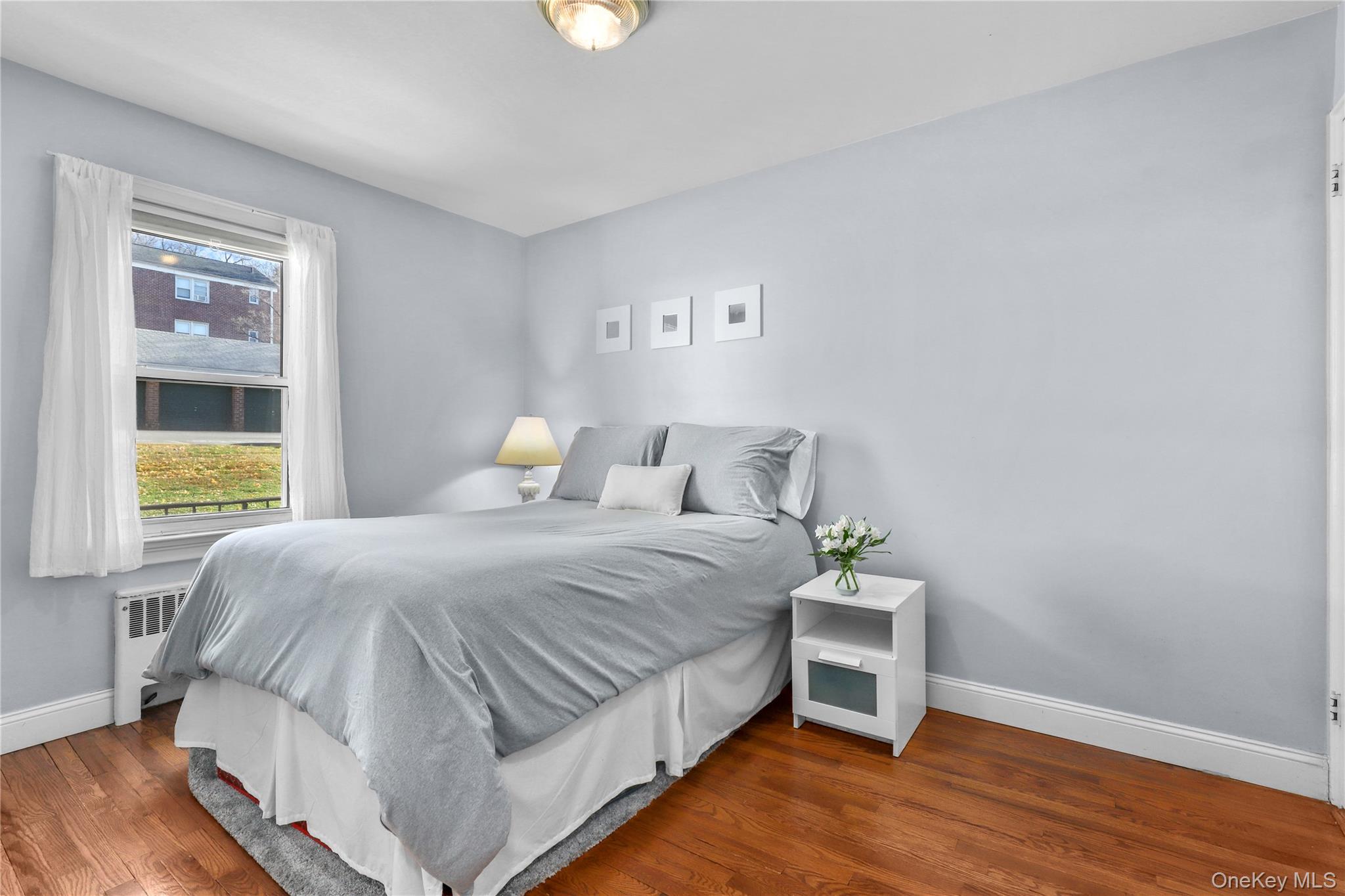 120 N Broadway Unit: 21D