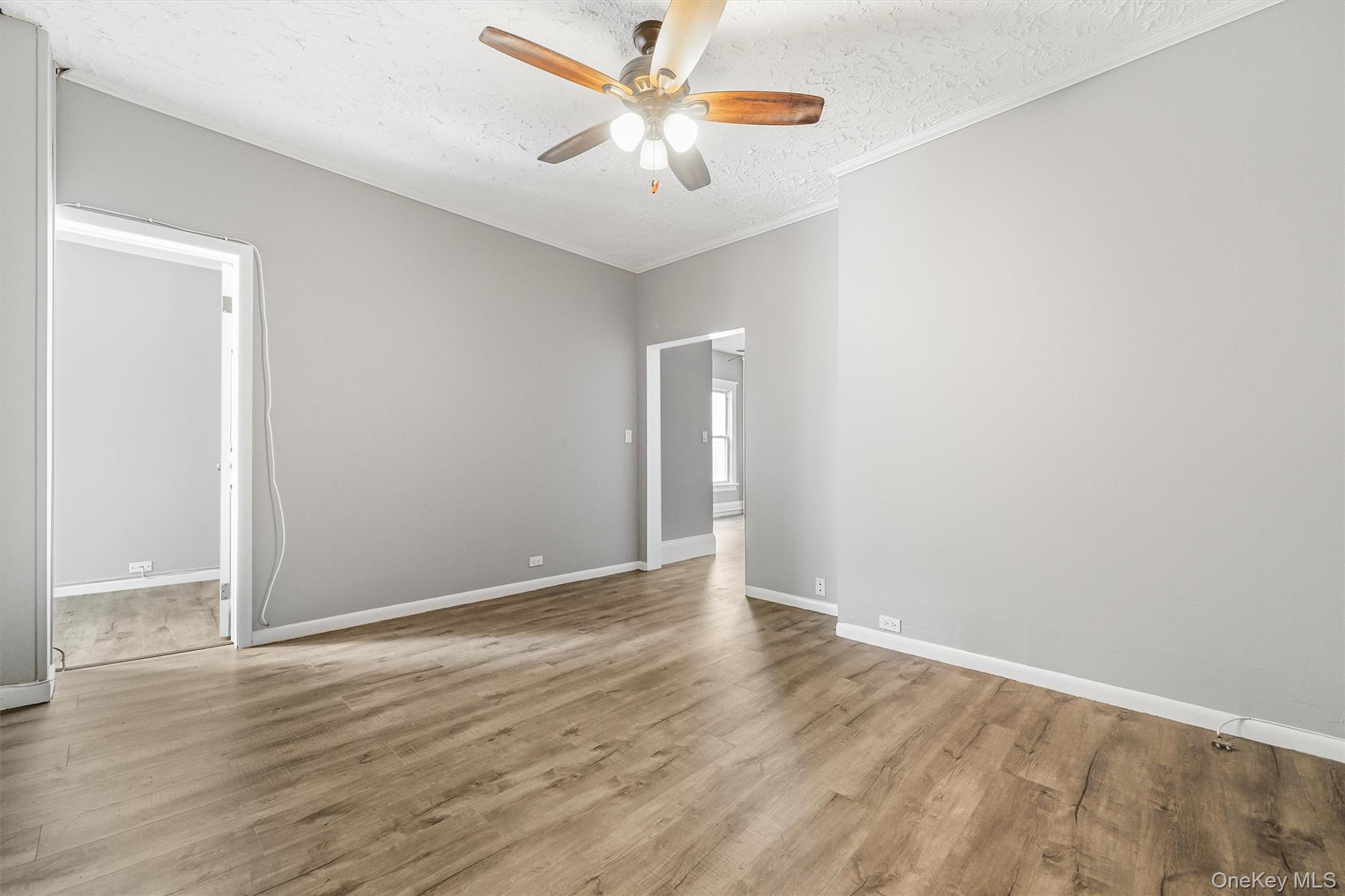 17 Lawrence Avenue Unit: 2