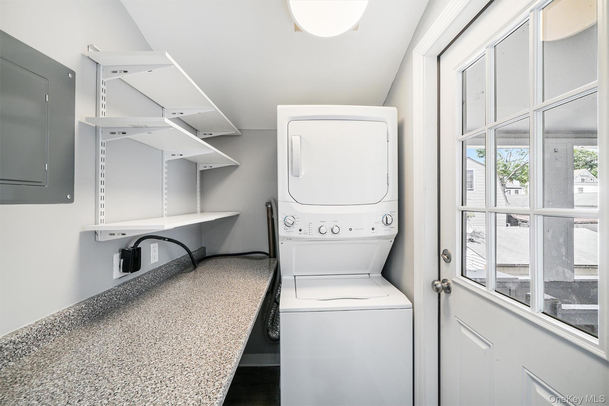 17 Lawrence Avenue Unit: 2