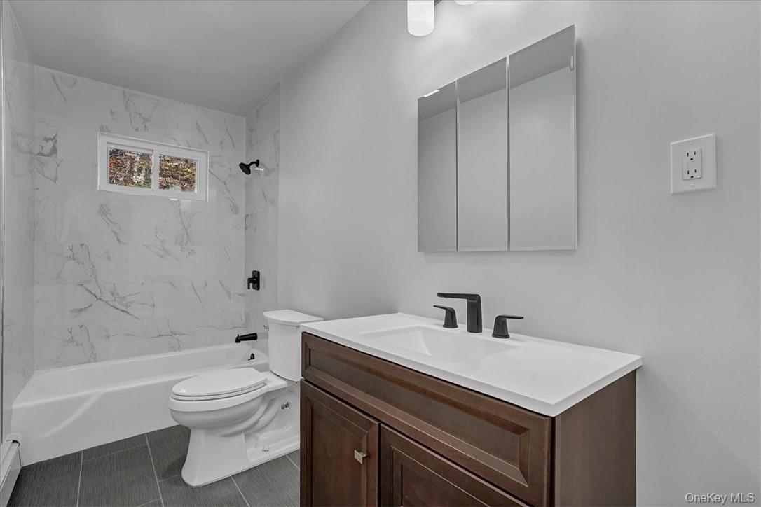 1 Intervale Avenue Unit: 2