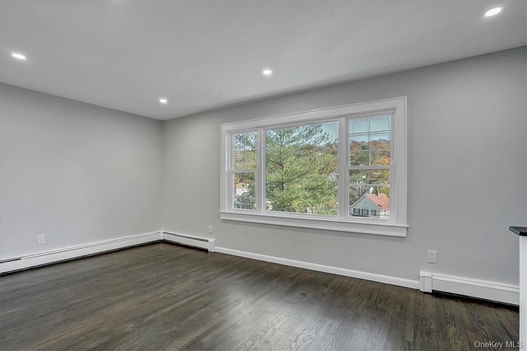 1 Intervale Avenue Unit: 2