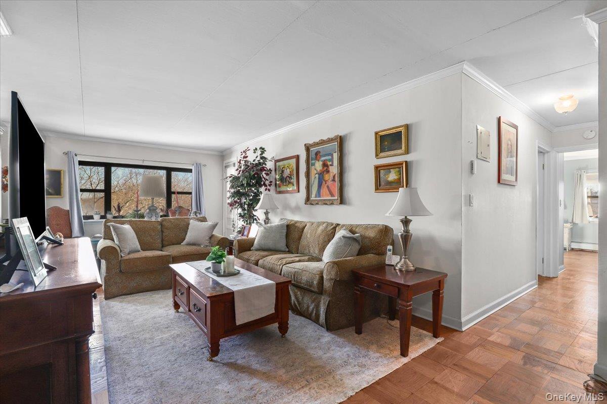 200 Diplomat Drive Unit: 8N