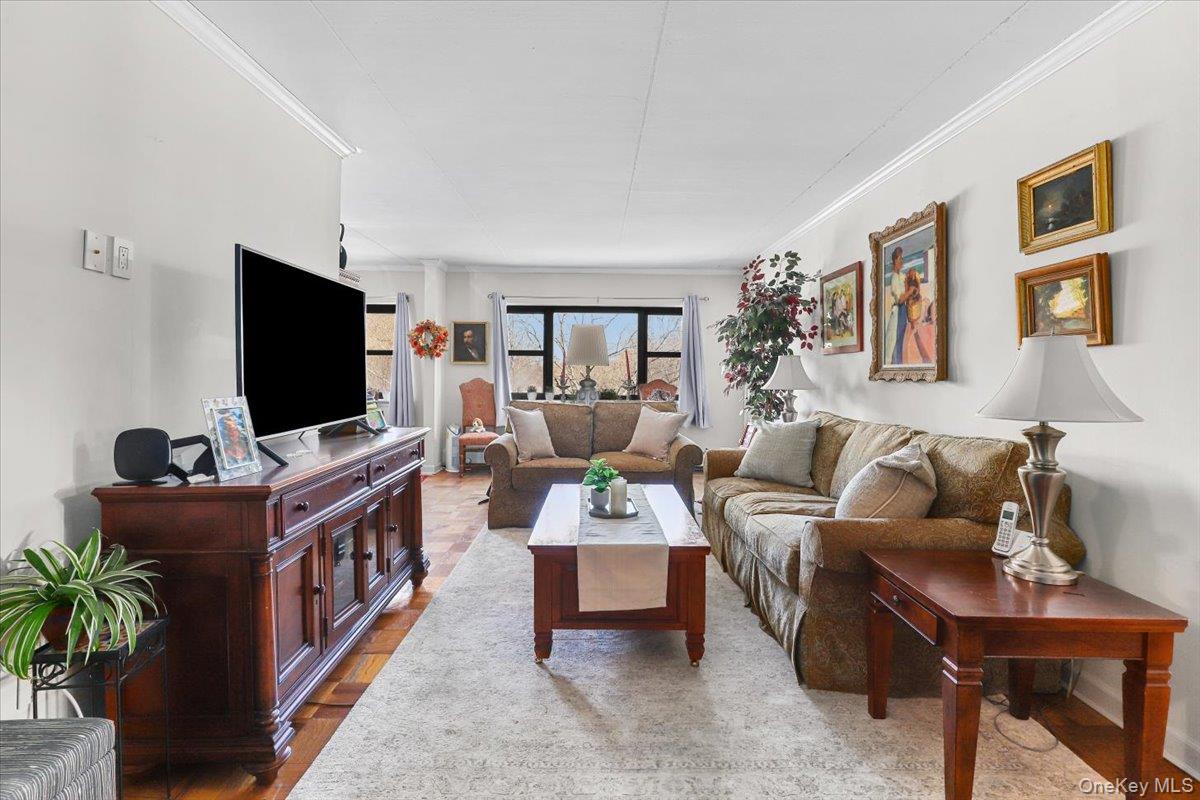 200 Diplomat Drive Unit: 8N