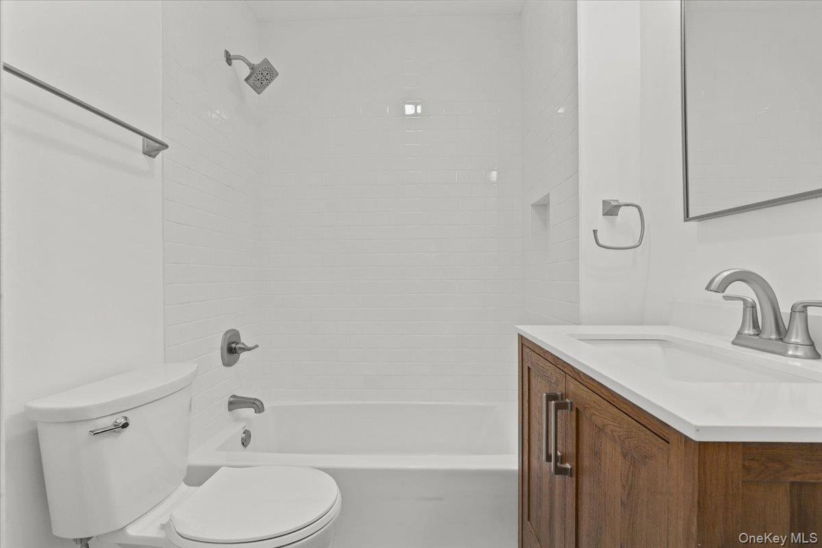 300 Waccabuc Road Unit: 2