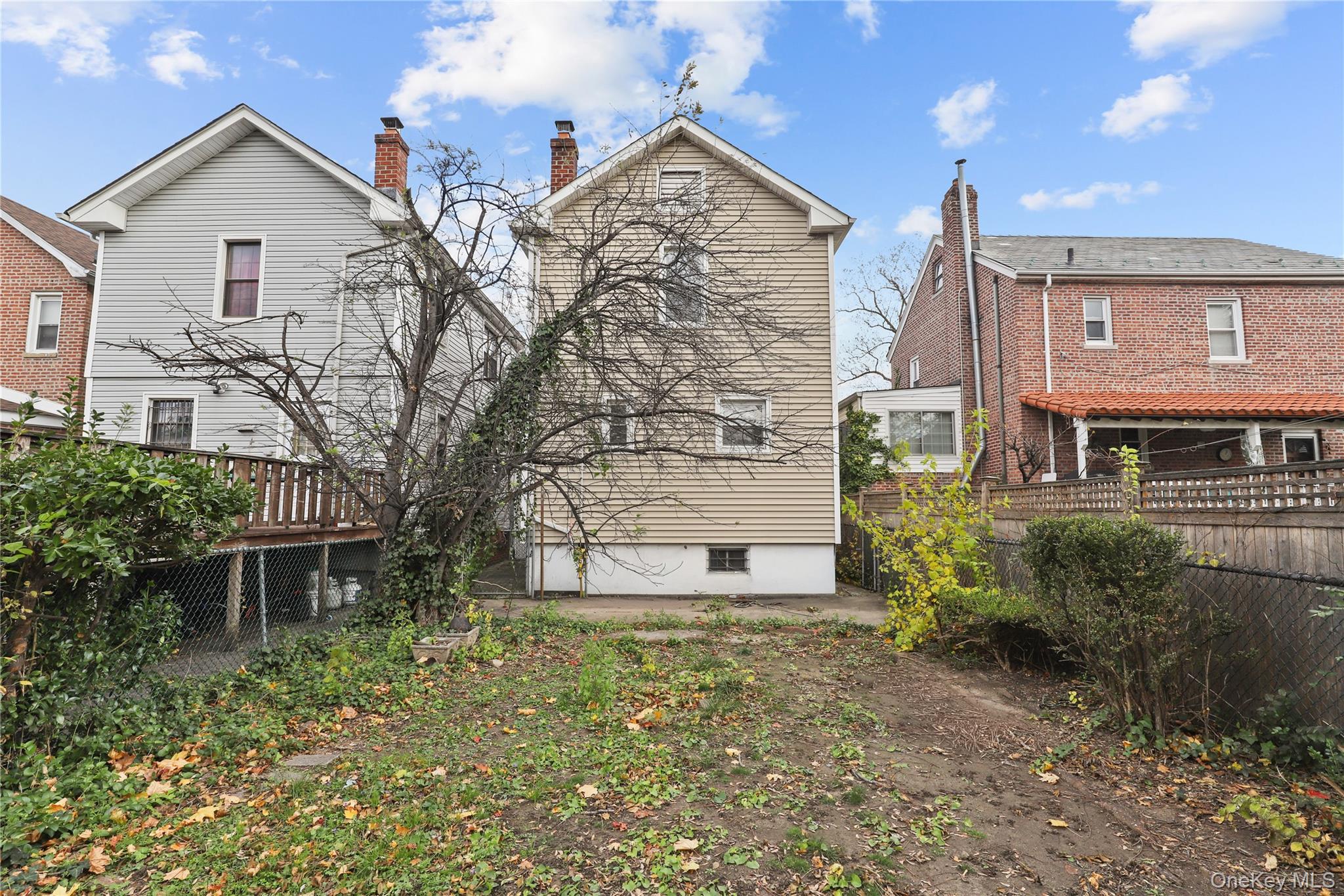 1631 Paulding Avenue