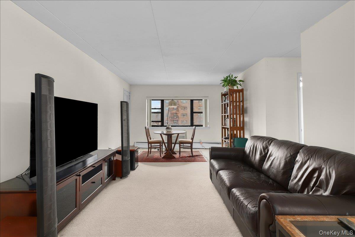 200 Diplomat Drive Unit: 3M