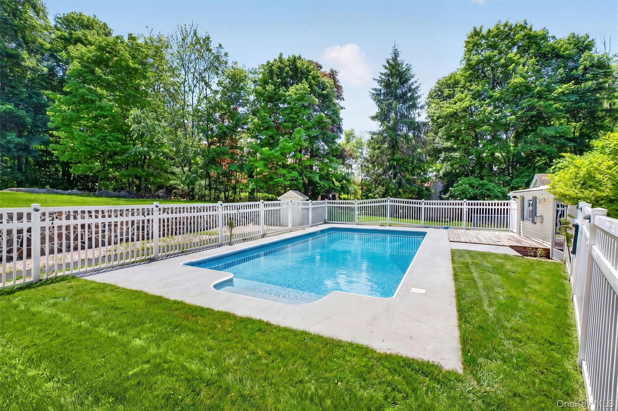 592 Long Pond Road
