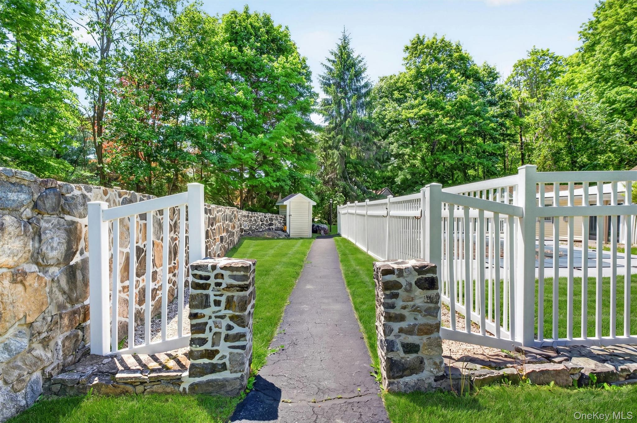 592 Long Pond Road