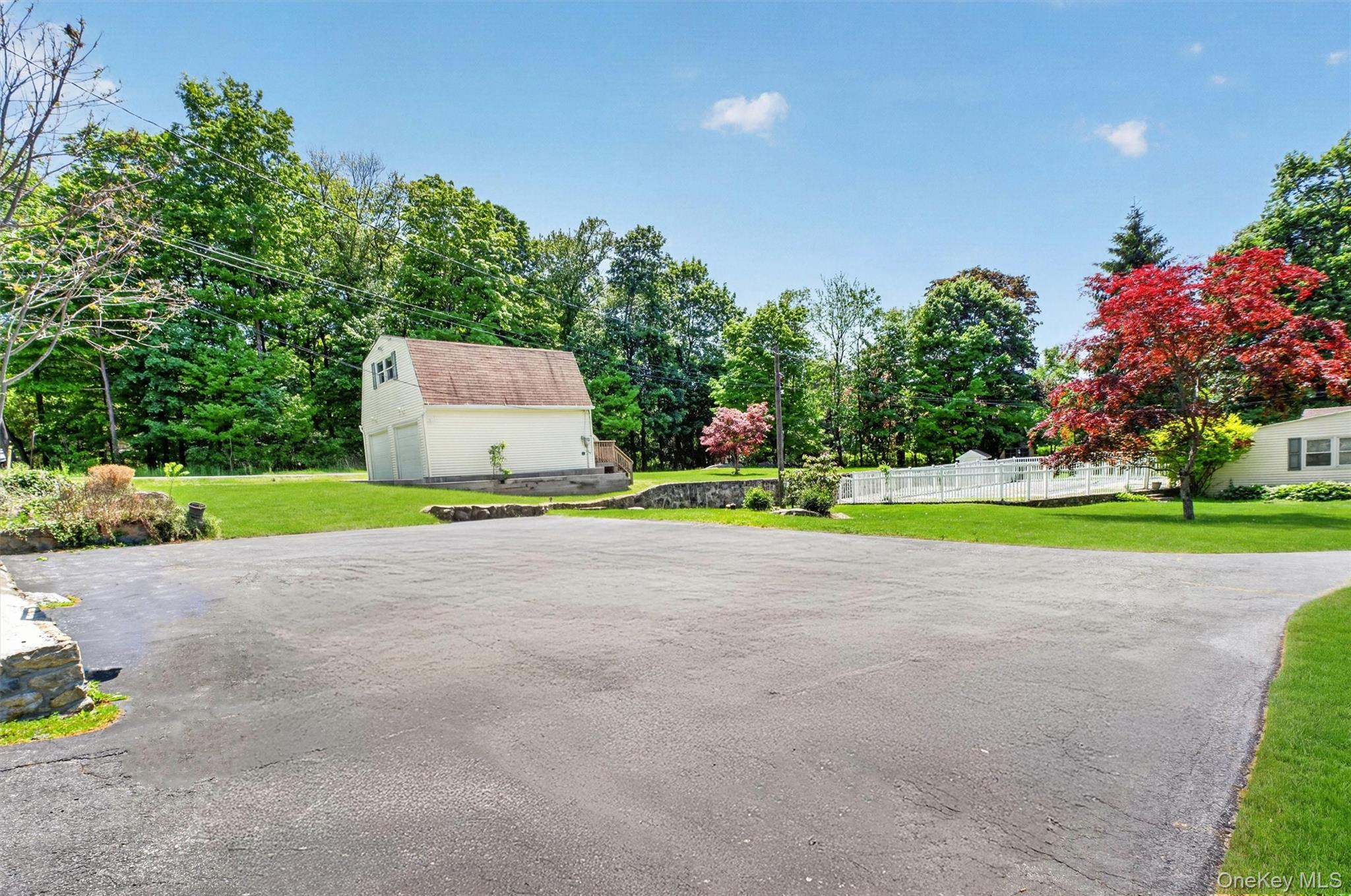 592 Long Pond Road