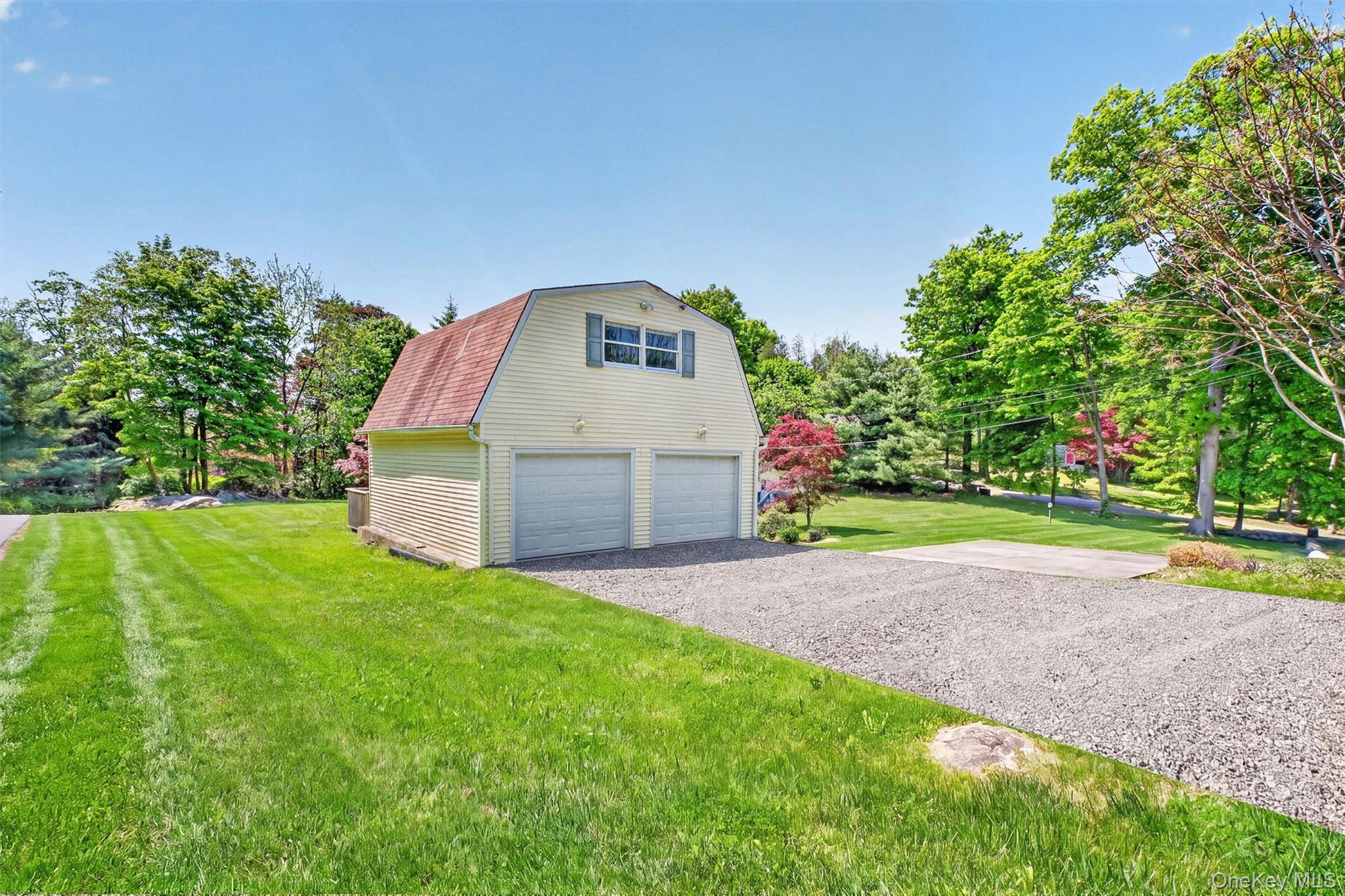 592 Long Pond Road