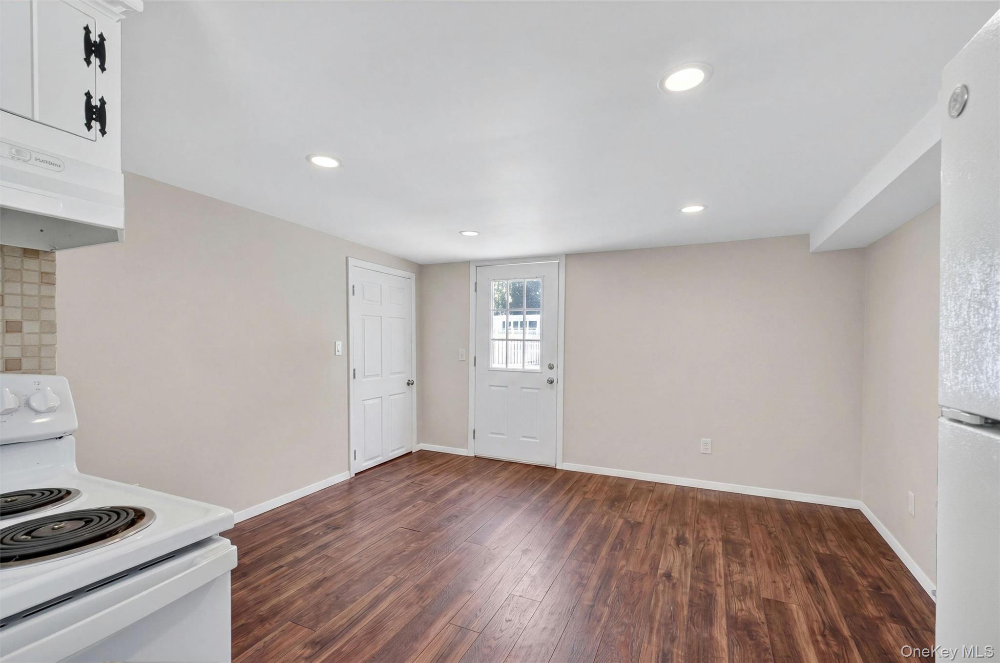 592 Long Pond Road