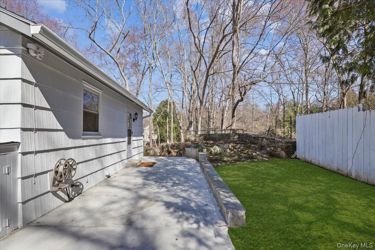 300 Waccabuc Road Unit: 2