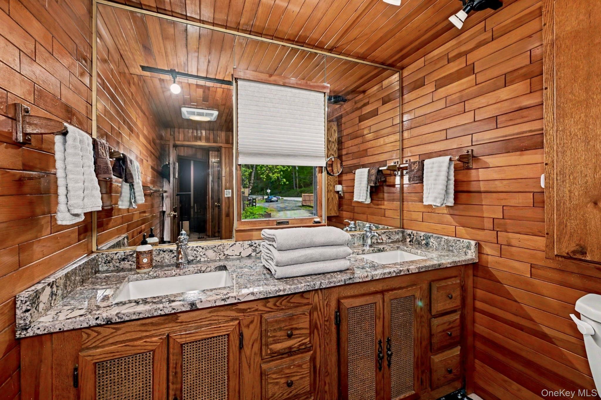 633 Oscawana Lake Rd. Road Unit: 633